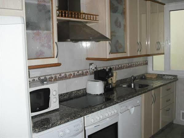 Pensión Calfred II Logroño Exterior foto