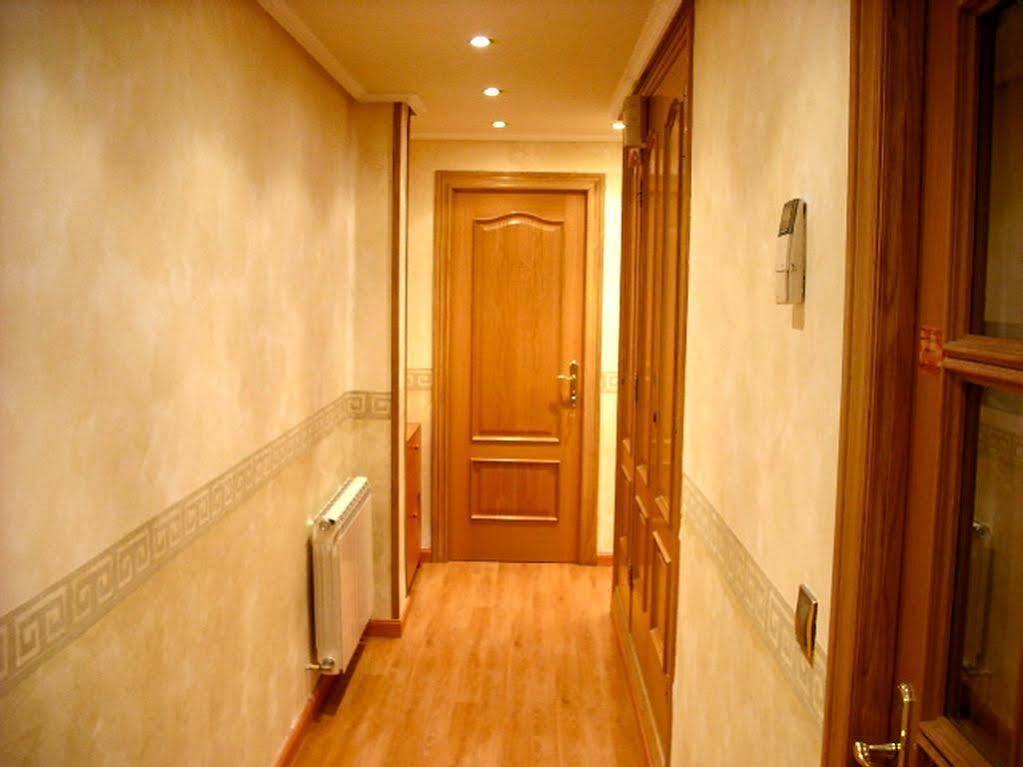 Pensión Calfred II Logroño Exterior foto